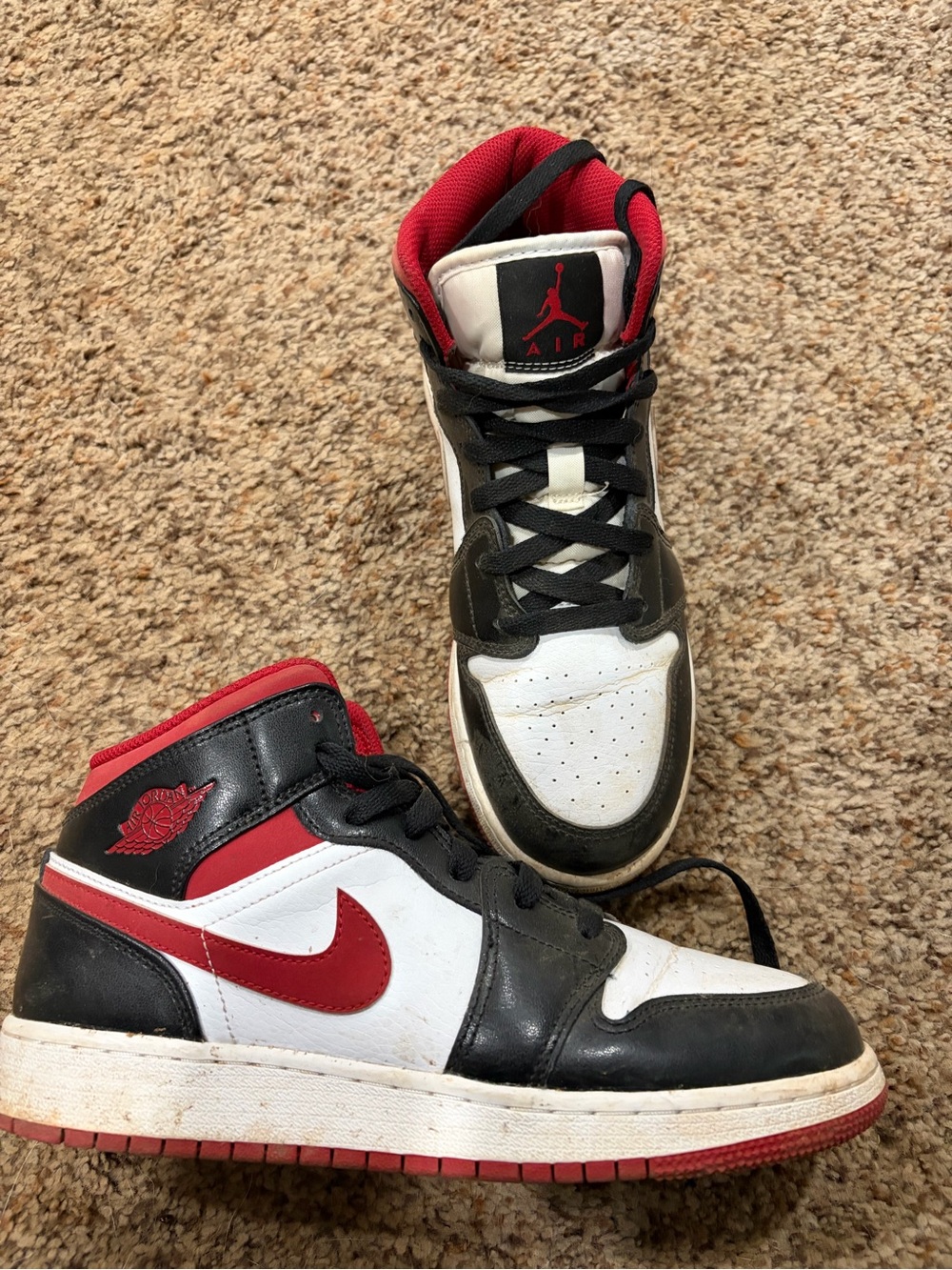 Nike Black White Red Mid-Top Basketball Sneakers